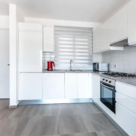 Appartement Blissfull Two Bedroom Penthouse With Spa Tub Agios Theodoros (Northern Cyprus)