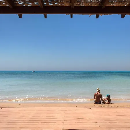 דירה Blissfull Two Bedroom Penthouse With Spa Tub Agios Theodoros (Northern Cyprus)
